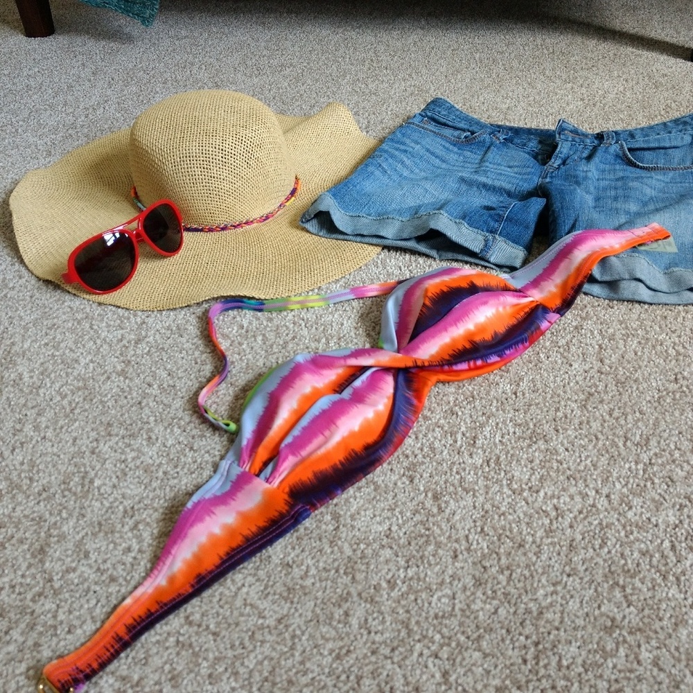 Victoria's Secret Rainbow Twist Bandeau 34B